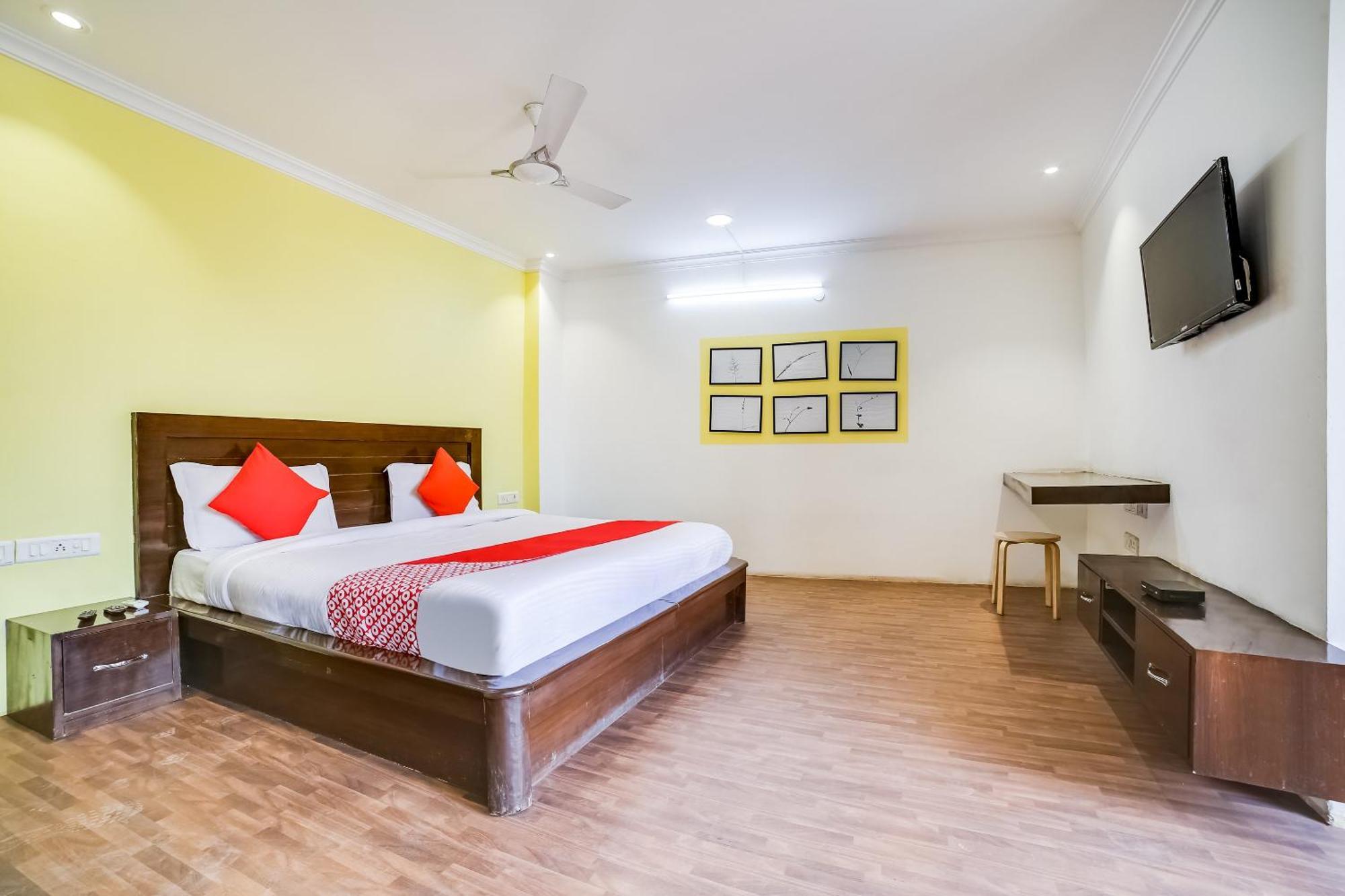 Hotel O Carol Garden Delhi  Exterior foto